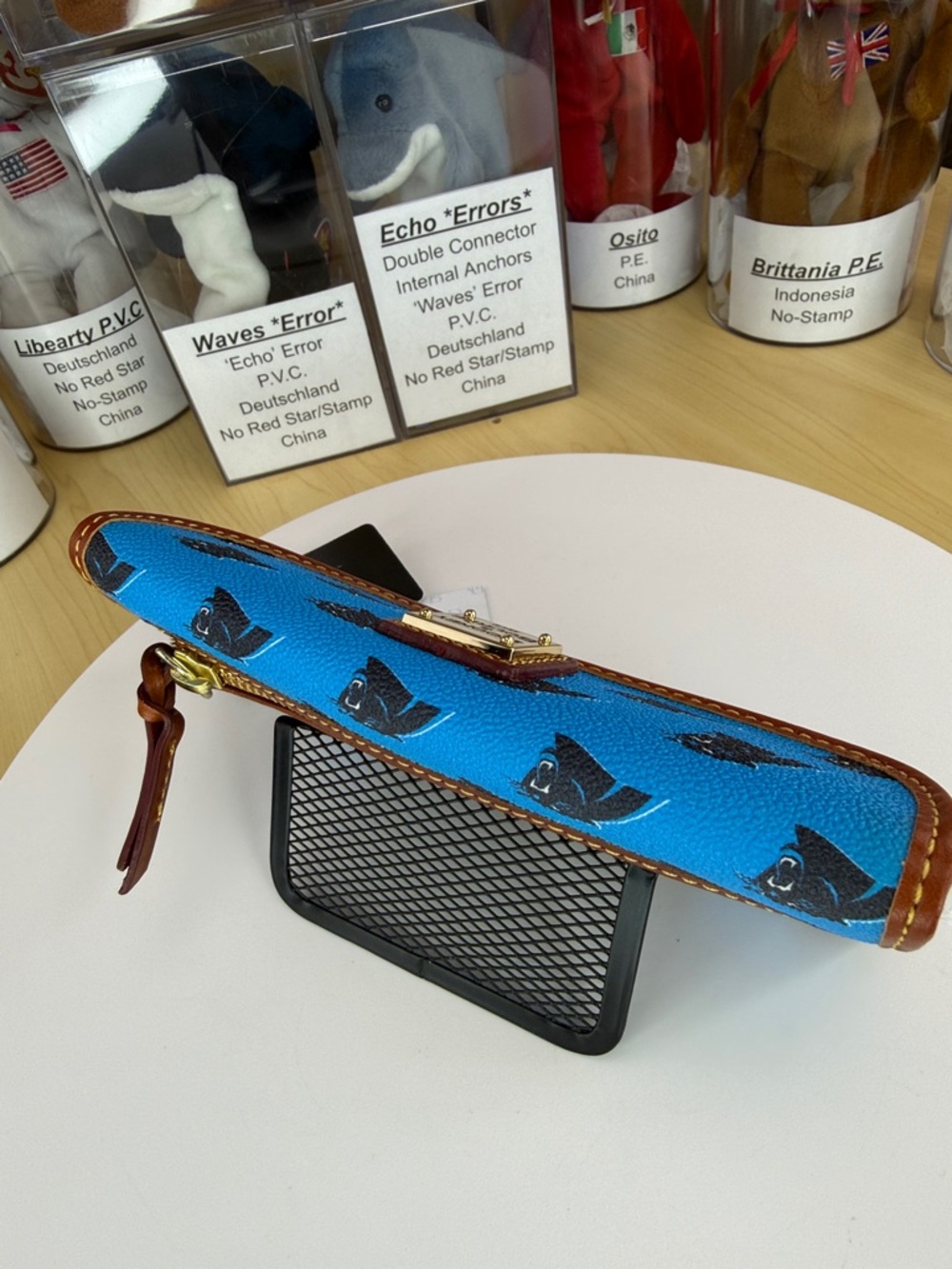 π₯NWT DOONEY & BOURKE - NFL Carolina Panthers Continental Clutch Wallet - S0809 - Picture 7 of 17